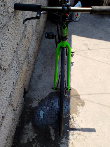 Bicicleta Benotto Scuadra 700c 1v Fixie Negro/verde Alto 90cm, Largo 173 (Usado)