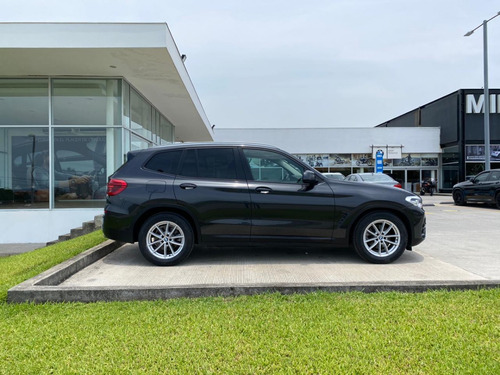 BMW X3 2.0 sDrive20iA At