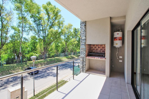Imagen 4 de 23 de Venta Departamento 3 Ambientes En Moreno Barrio Privado