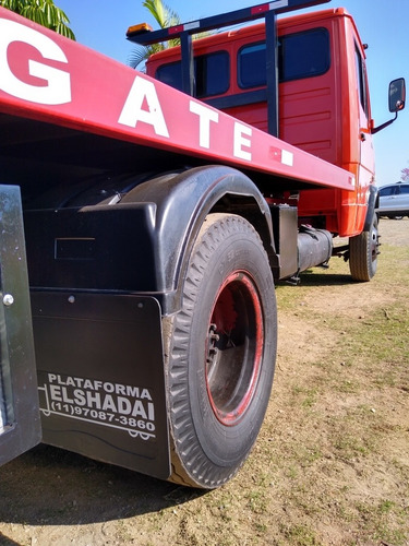 Guincho Plataforma Mercedes 709