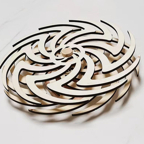 Decoración Artística De Escultura Dinámica En La Pared.