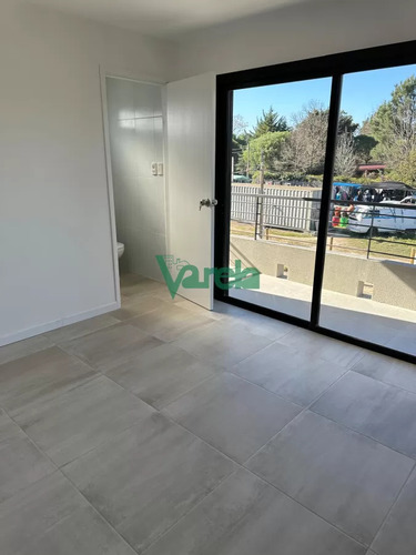 Casa En Venta A Estrenar En Lomas De Solymar 3 Dormitorios