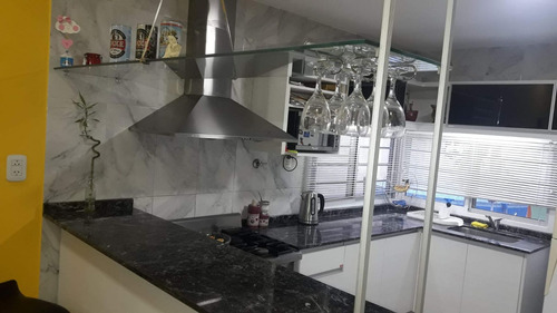 Venta De Casa Dos Dorm. + Dorm Y Baño De Servicio