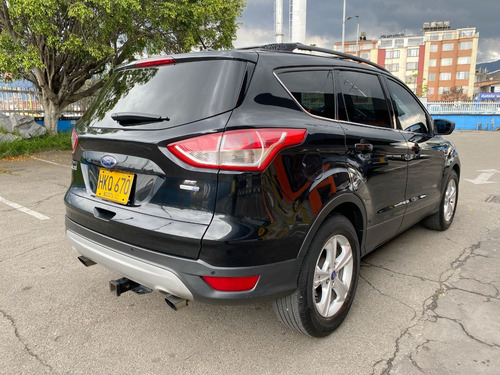Imagen 10 de 25 de Ford Escape Se 2014