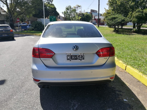 Volkswagen Vento 2.5 Luxury Automático 2013 Gris Cuero Techo