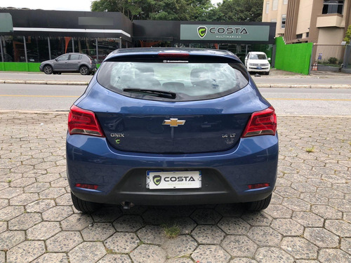 Chevrolet Onix HATCH LT 1.4 8V FlexPower 5p Mec.