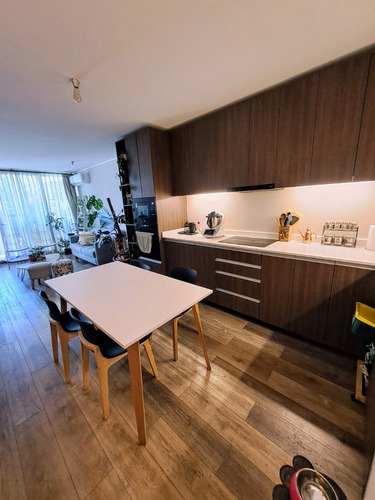 Primer Piso Con Patio Privado