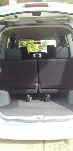 Imagen 3 de 5 de Toyota Noah Toyota Noah Furgoneta