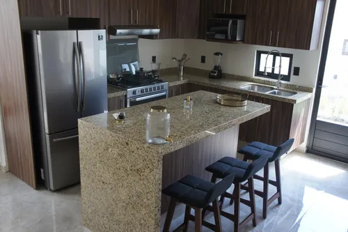 Casa De Un Piso En Venta, Casa Blanca, Metepec, Edo. De México