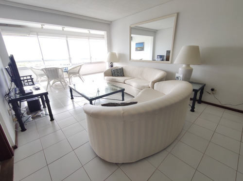 Imagen 4 de 30 de Apartamento En Venta 3 Dormitorios 2 Baños Impecable Hermosa Vista Desde Todos Los Ambientes