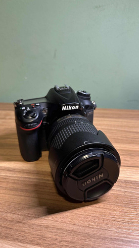 Nikon D7200 + 18-140mm Kit