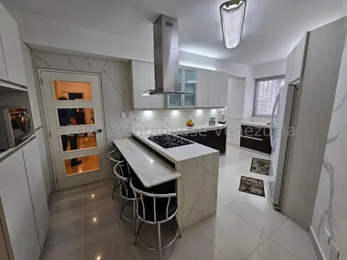 Ls Vende Apartamento La Florida