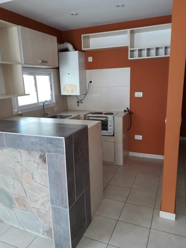 Imagen 1 de 6 de Oportunidad Monoambiente En Pilar Centro