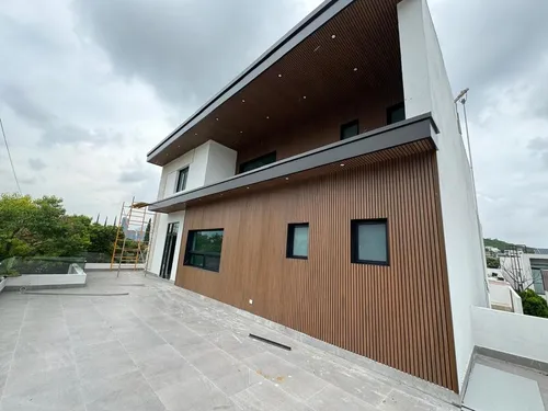 Casa En Venta En Fuentes Del Valle En San Pedro Garza García