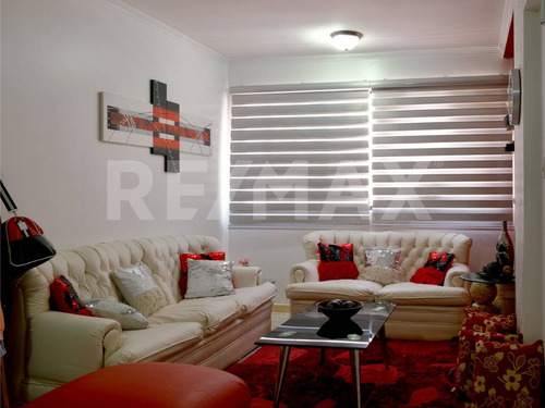 Apartamento En Venta La Chimenea Valencia De Oportunidad , Bien Ubicado Y Con Todas Las Comodidades. Cercano A Comercios De Importancia Y De Primera Necesidad, El Acceso A Las Vías Principales. Dapo