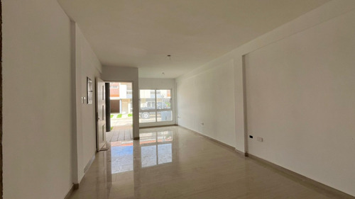 Town House San Diego Valencia Con Financiamiento De 6 Meses La Esmeralda Conjunto Residencial Cumbres La Esmeralda