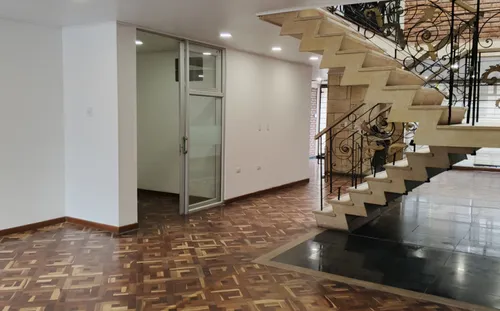 Comercial (casa Para Comercio) En Arriendo/venta En Rosales. Cod A10260136