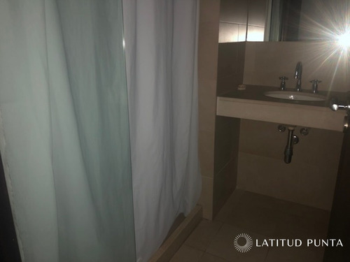 Apartamento En La Barra- Ref: 1422
