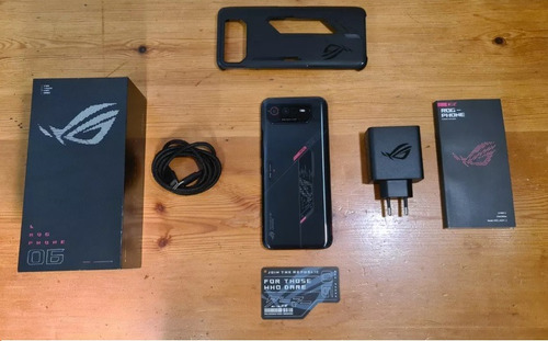 Imagen 4 de 6 de Vendo O Permuto Asus Rog Phone 6 5g 12/128 Phantom Black