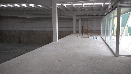 Nave Industrial En San Mateo Cuautepec