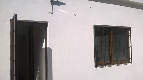 Se Venden 2 Casas Con Renta Total 4 Dorm 2 Baños