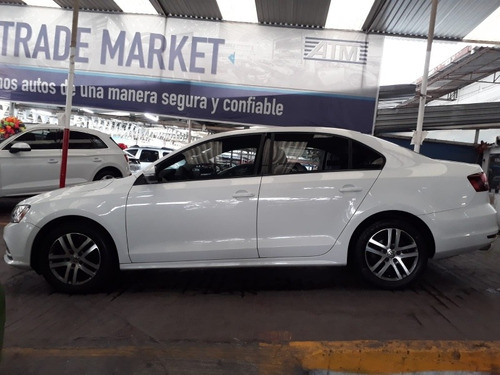 Imagen 15 de 15 de Volkswagen Jetta 2017 2.5 Comfortline Tiptronic At