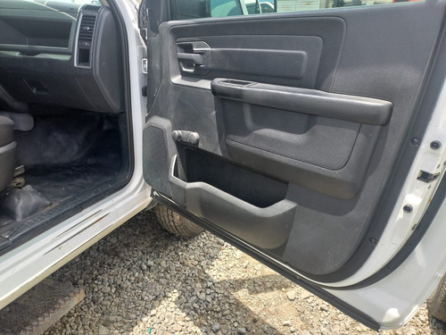 Ram 4000 5.7 Chasis Cabina Pl 4x2 Mt