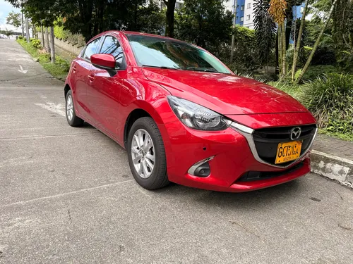 Mazda 2 1.6 turing