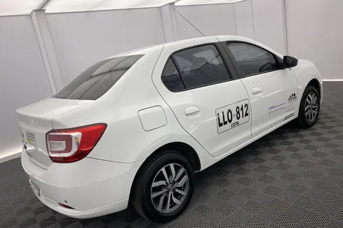 Renault Logan 1.6 Intens Mt