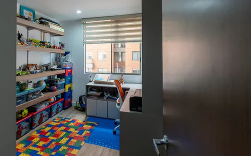 Apartamento En Venta En Rafael Núñez. Cod V100309