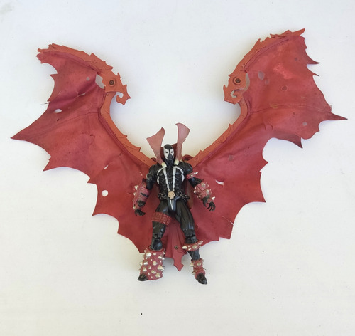 Figura Spawn Edición Especial, Alas Grandes