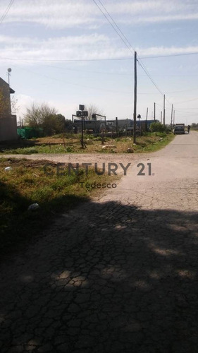 Imagen 9 de 10 de 476 Entre 5 Y 6 . Terreno En Venta, City Bell.-