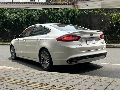 Ford Fusion 2.0 Titanium