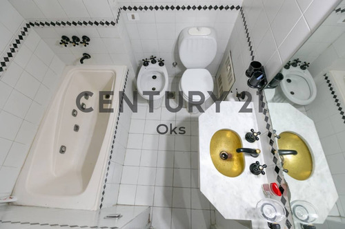 Imagen 23 de 27 de Venta Piso En Belgrano! 4 Ambientes Con Dependencia, Guardacoches Y Baulera!
