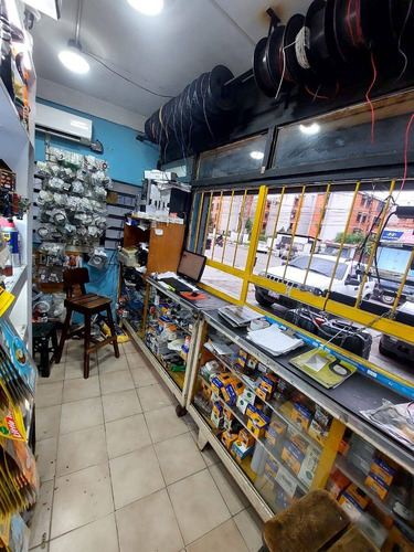 Imagen 2 de 14 de Local En Venta En Naguanagua