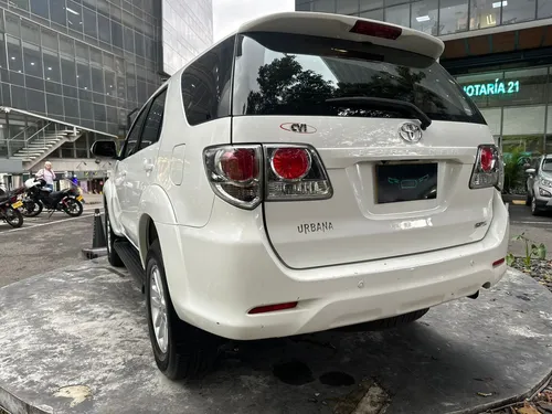 Toyota Fortuner 2.7l