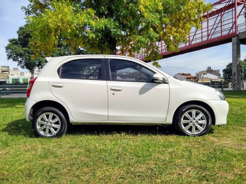 Toyota Etios 1.5 Xls 2016