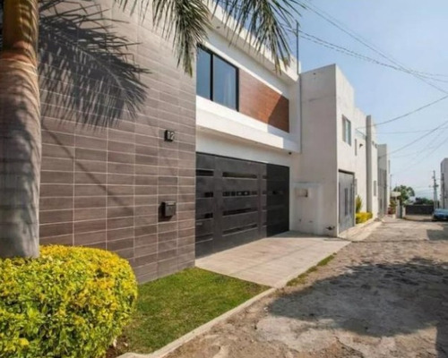 Casa En Venta En Tlayacapan Morelos, Mt