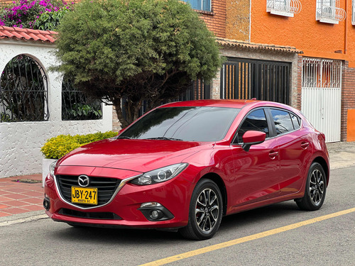 Mazda 3 2.0 Touring