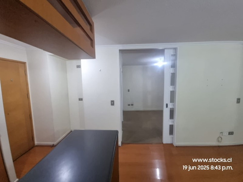 Dpto N° 1204, 1d+1b, Calle Portugal, Metro Irarrazabal