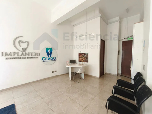 Oportunidad/oficina La Capitanía/ Metro Manquehue, Apumanque