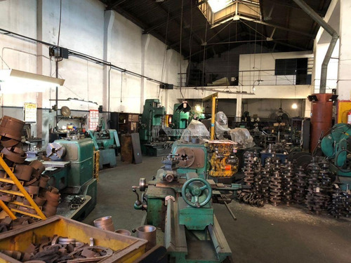 Imagen 2 de 12 de Local Galpon Aguada Venta Isidoro De María 931m Mts Palacio - Rbla Portuaria A 2 Calles