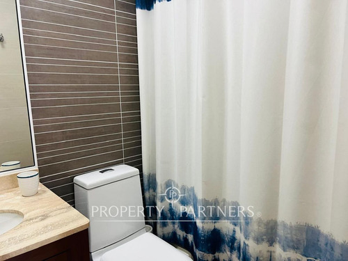 Cómodo Departamento En Venta, Edifico Los Colonos,...