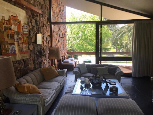 Imagen 4 de 14 de Oportunidad Casa Alquiler 5 Dormitorios 4 Baños,cochera, Wifi Alarma,pileta,quincho,jardin.a Dos Cuadras Del Mar, Disponible Solo La Segunda Quincena De Enero 2023 Uubicación Unica (mínimo Una Semana)
