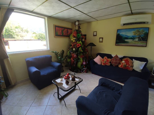 Imagen 8 de 19 de Se Vende Hermosa Moderna Y Remodelada Casa En Los Acuarianos El Limon Zona Aragua Buen Precio 04243785803