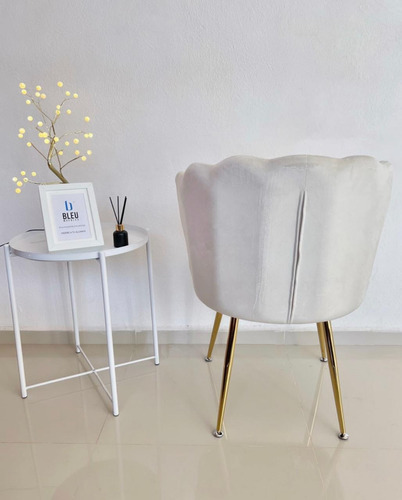 Silla De Comedor Tipo Shell Terciopelo Patas De Metal Dorado Asiento Beige