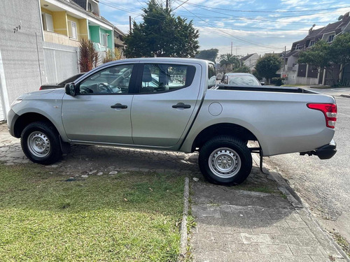 Mitsubishi L200 2.4 Triton Sport Gl Cab. Dupla 4x4 4p 2020