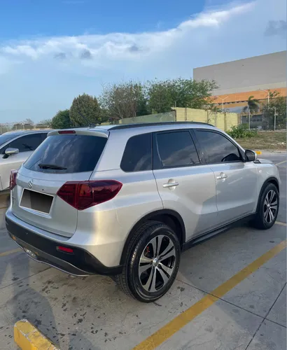 Suzuki Vitara Live 2022 Motor 1.6 Automática 30.000 Kilómet