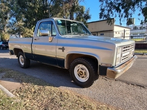 Imagen 2 de 8 de Chevrolet Silverado 1987
