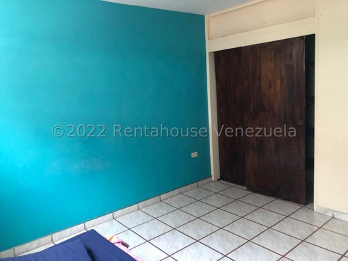 Imagen 19 de 30 de Apartamento En Venta Este De Barquisimeto 22-24536 Ea 0414-5266712